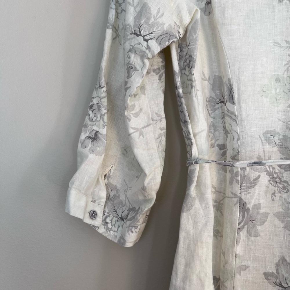 100% linen white dress with roses print. Long sleeve dress. Size 10 - Picture 3 of 14